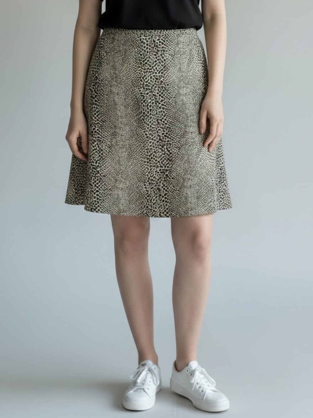 Emma James Animal Print A-Line Skirt Size 8 Black Cream Midi Knee Length Lined